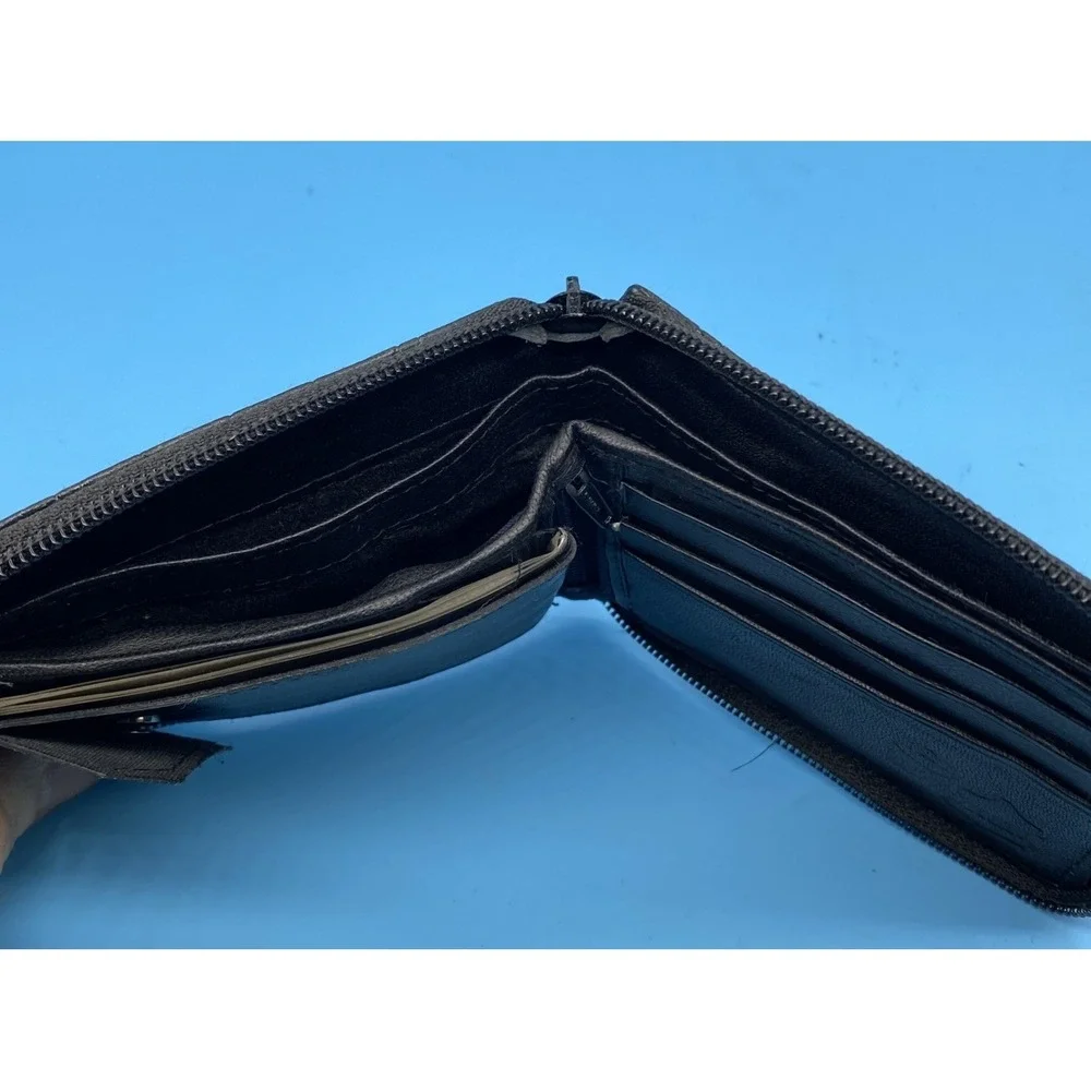 Black Alligator Skin Print Leather Men's Bifold Zippered Wallet